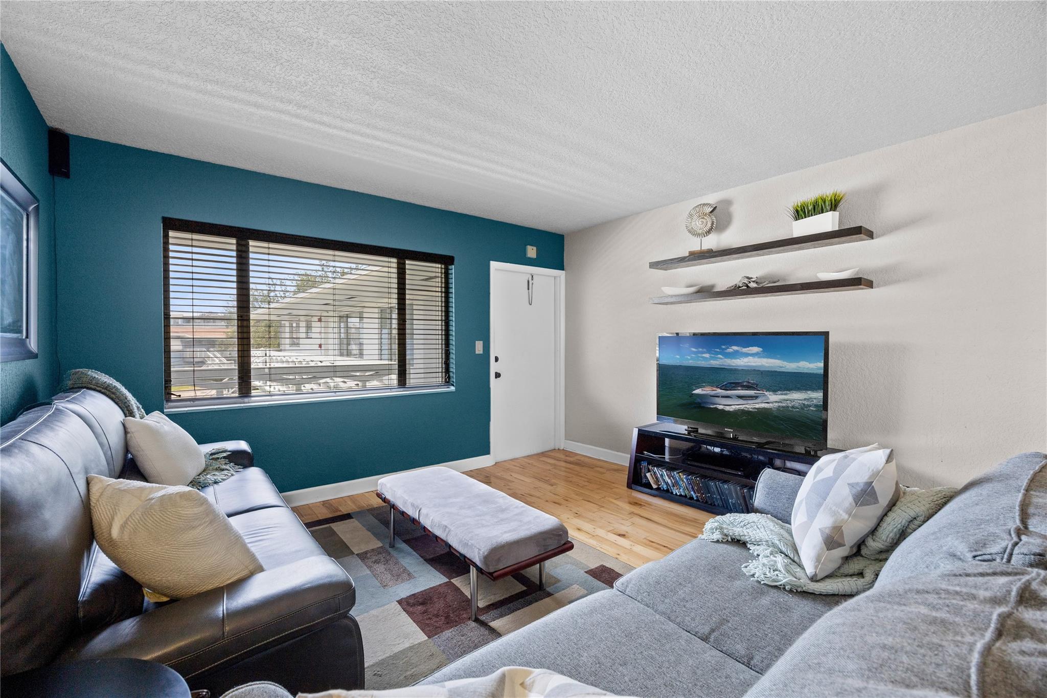 SAVOY APTS CO-OP - Residential