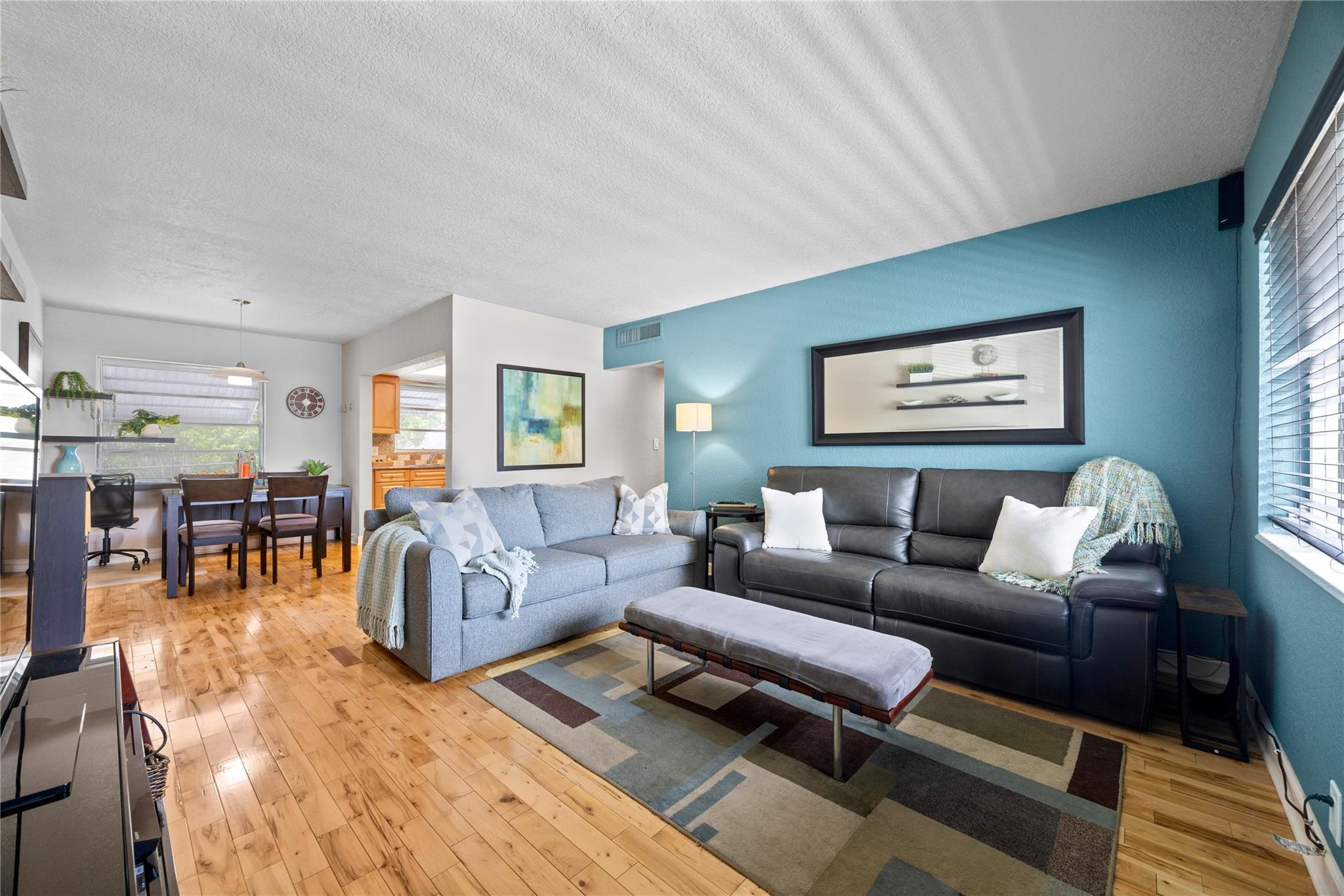 SAVOY APTS CO-OP - Residential