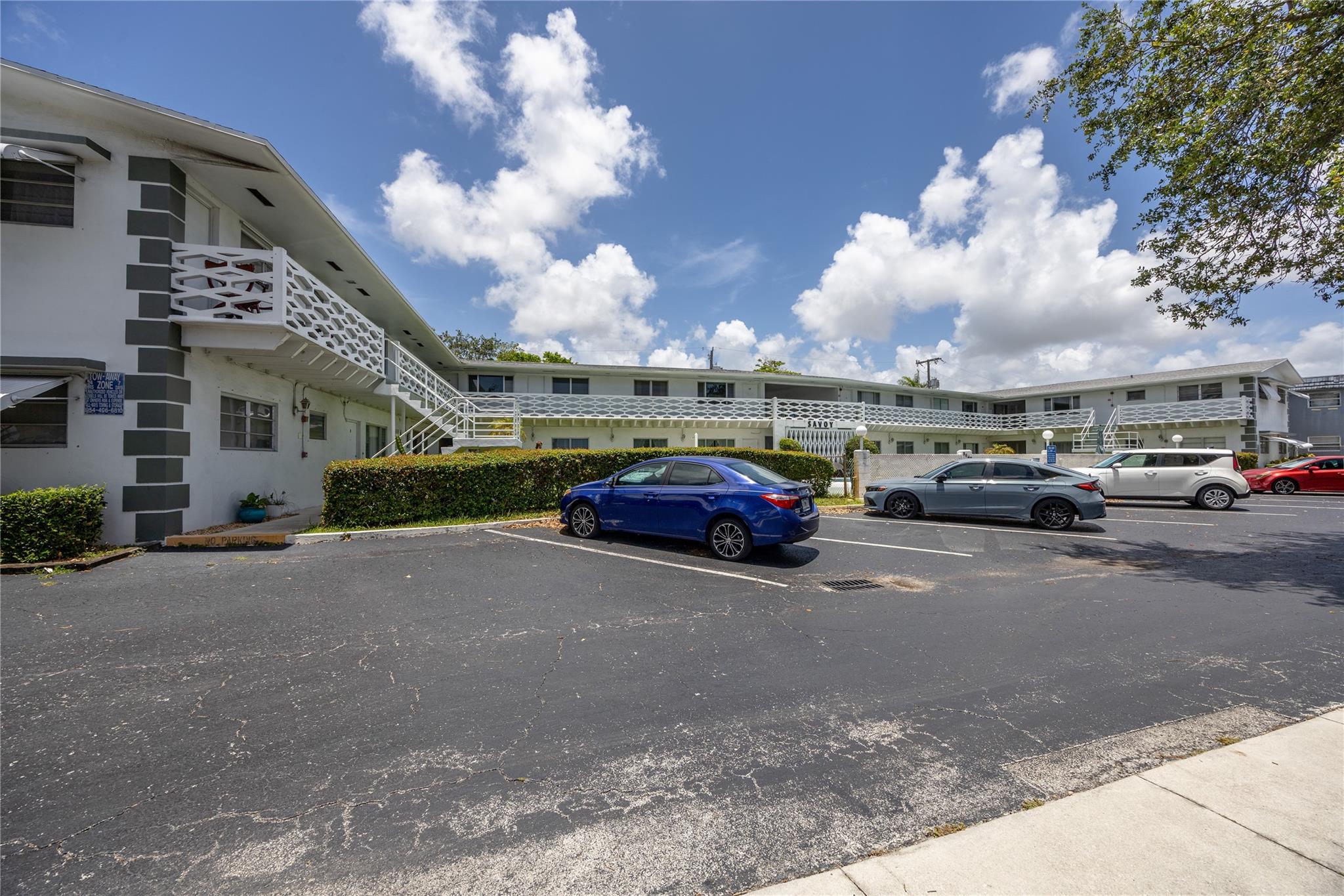 SAVOY APTS CO-OP - Residential