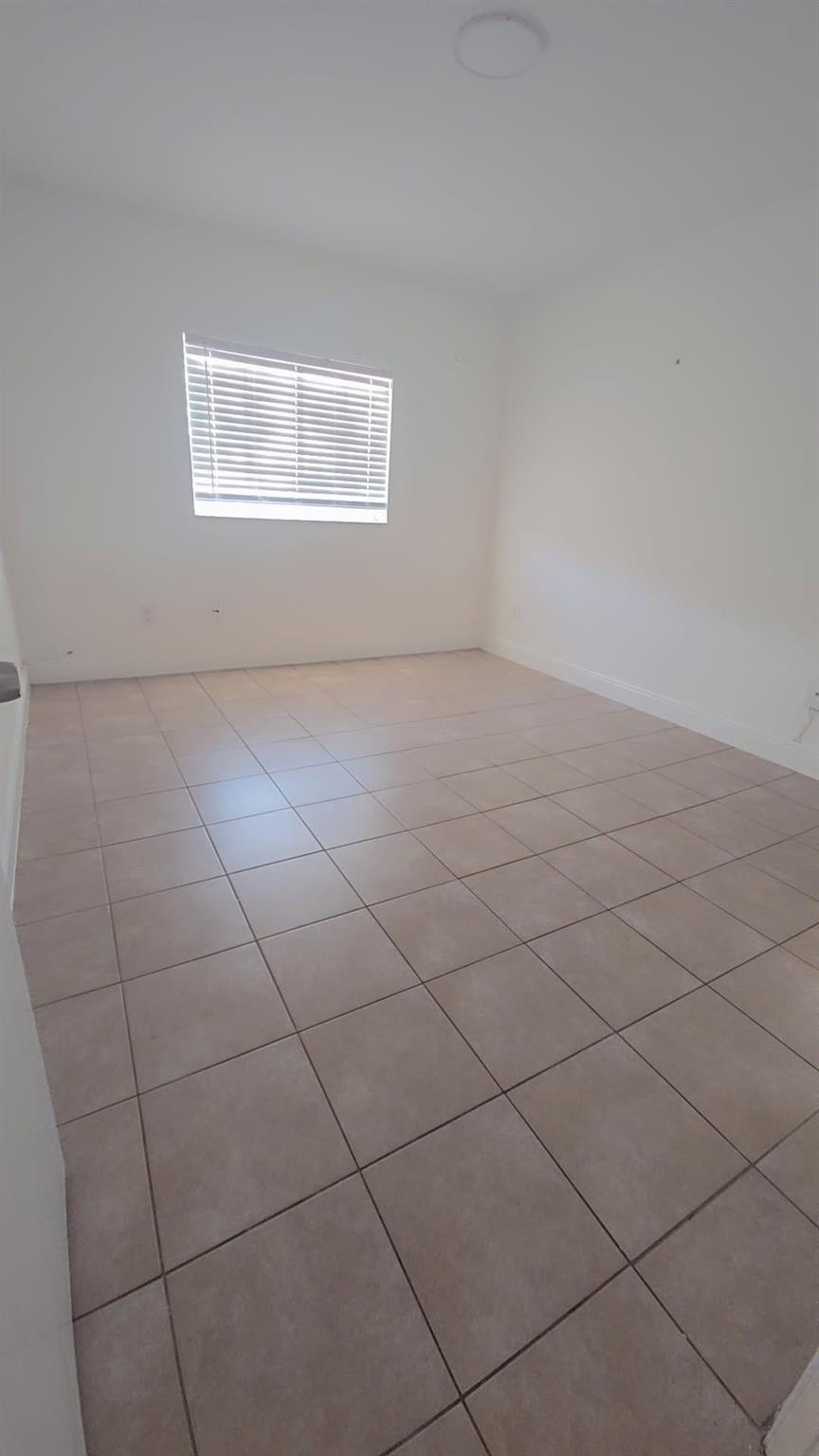 LAKEWOOD AT EMERALD HILLS - Residential Lease