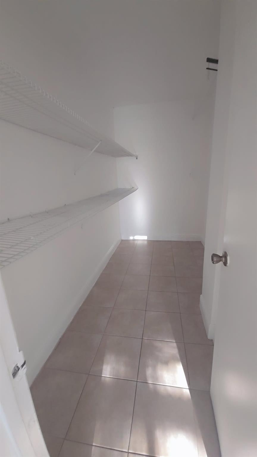 LAKEWOOD AT EMERALD HILLS - Residential Lease