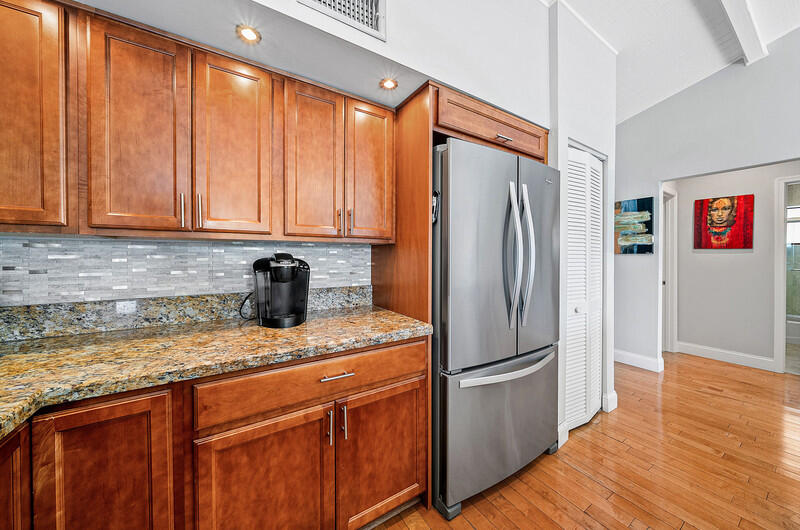 BLUE INLET - Residential