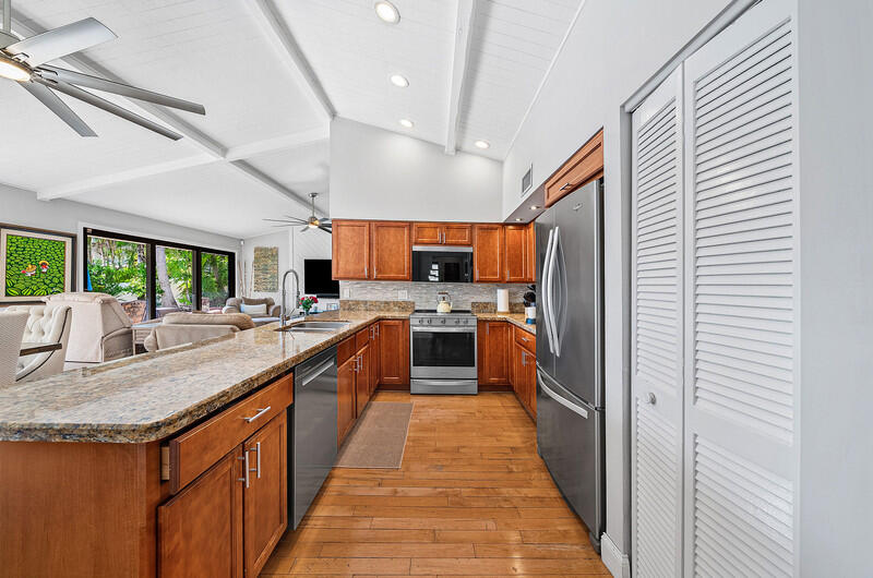 BLUE INLET - Residential