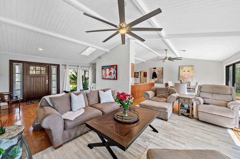 BLUE INLET - Residential