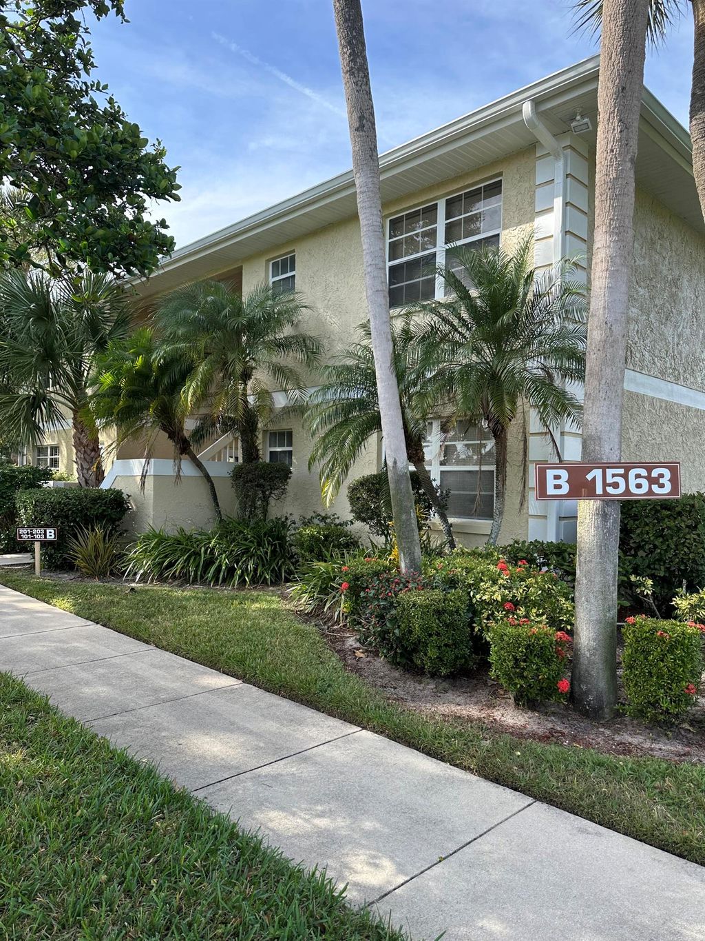 Photo of 1563 SE Royal Green Circle #101, Port Saint Lucie, FL 34952 (MLS # R10942675)