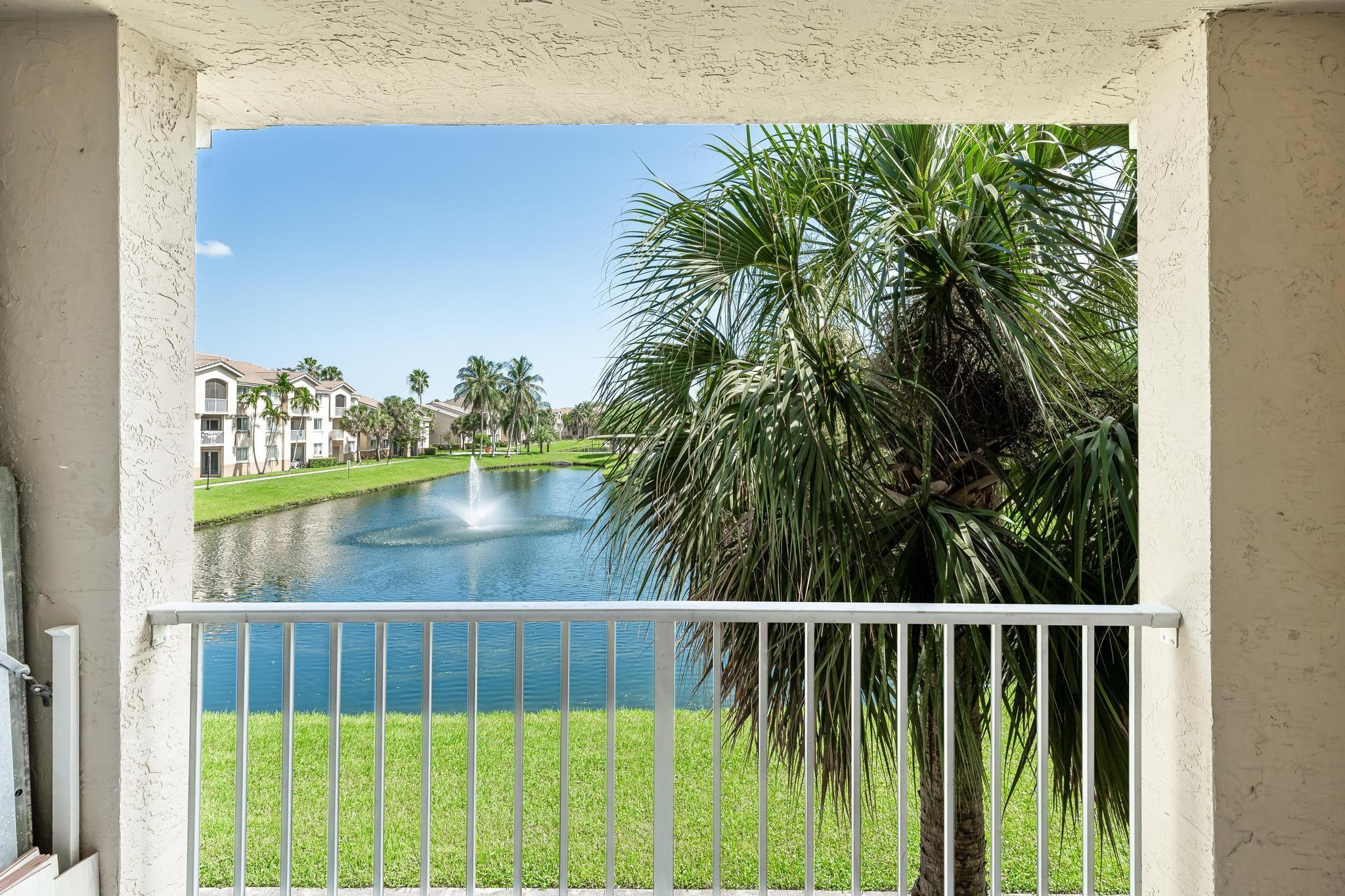 ROYAL GRAND CONDO - Residential