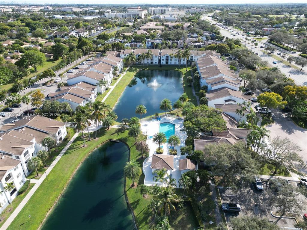 ROYAL GRAND CONDO - Residential