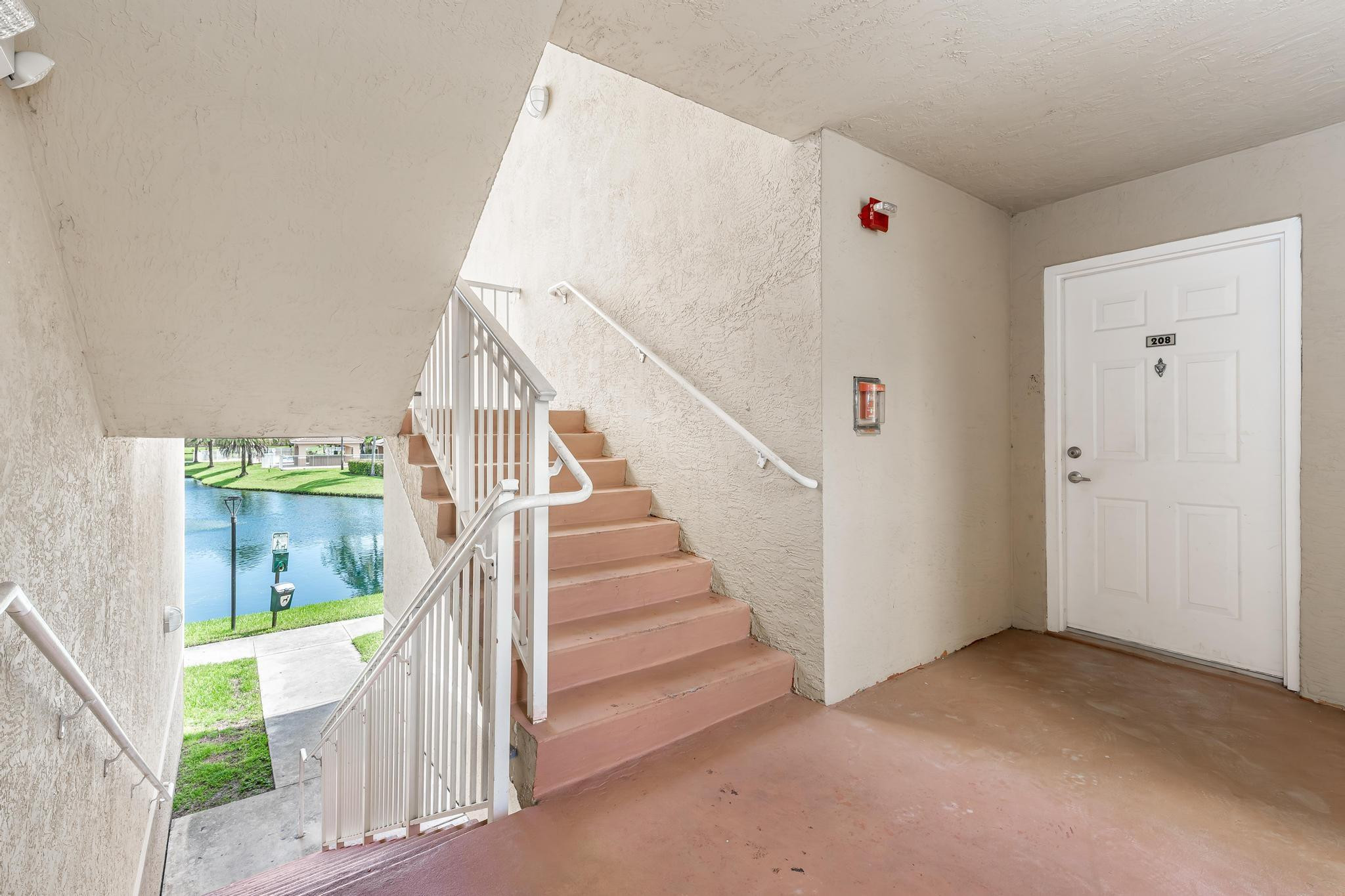 ROYAL GRAND CONDO - Residential