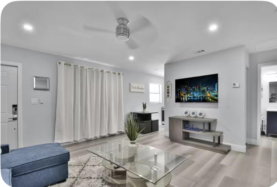 RIVERSIDE NO 2 - Residential Lease