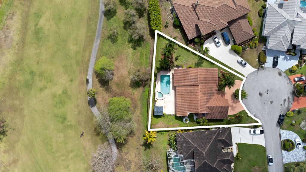 Photo of 8505 NW 77th Street, Tamarac, FL 33321 (MLS # B26000531)