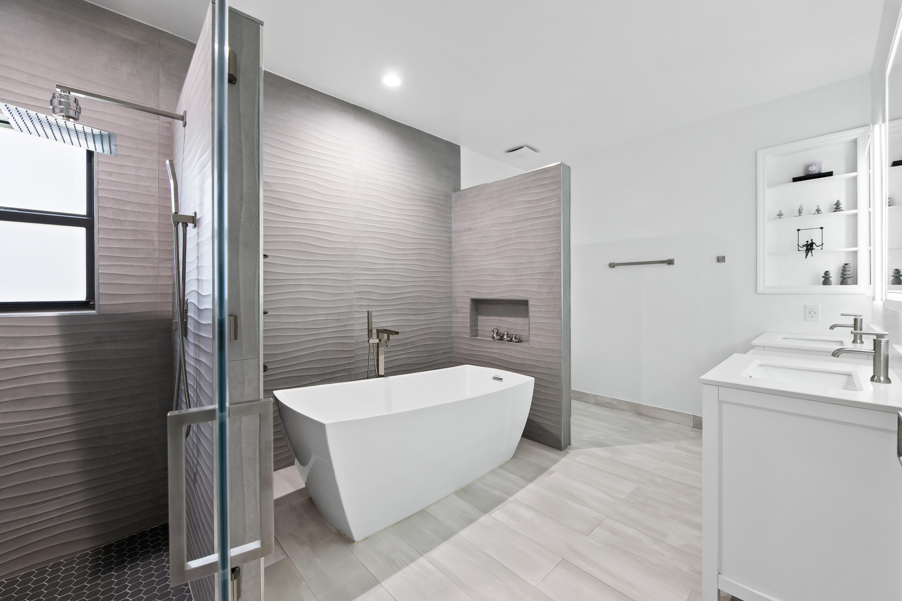 WOODMONT TRACT 57 - Residential