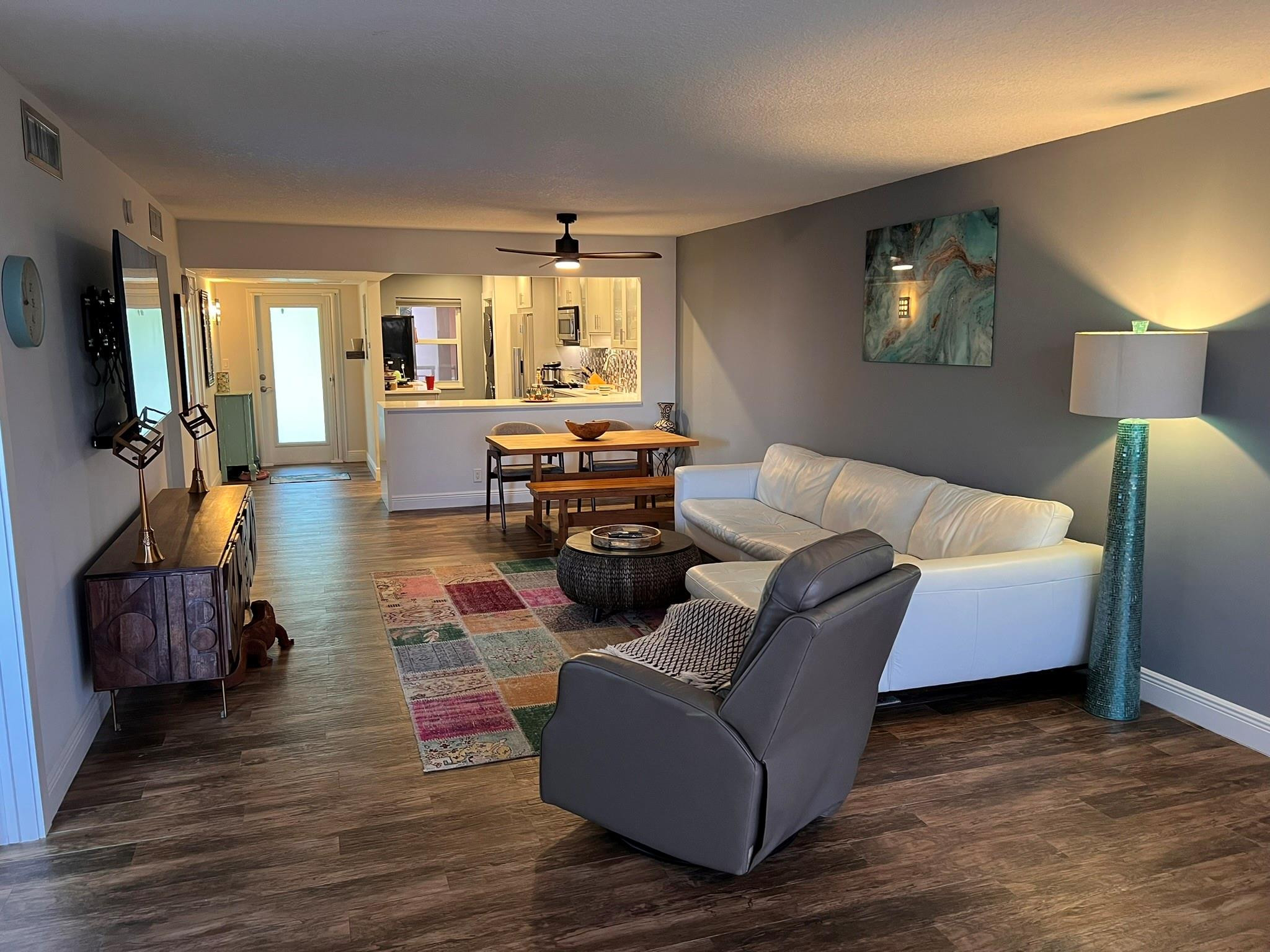 PALM-AIRE AT CORAL KEY GA - Residential Lease