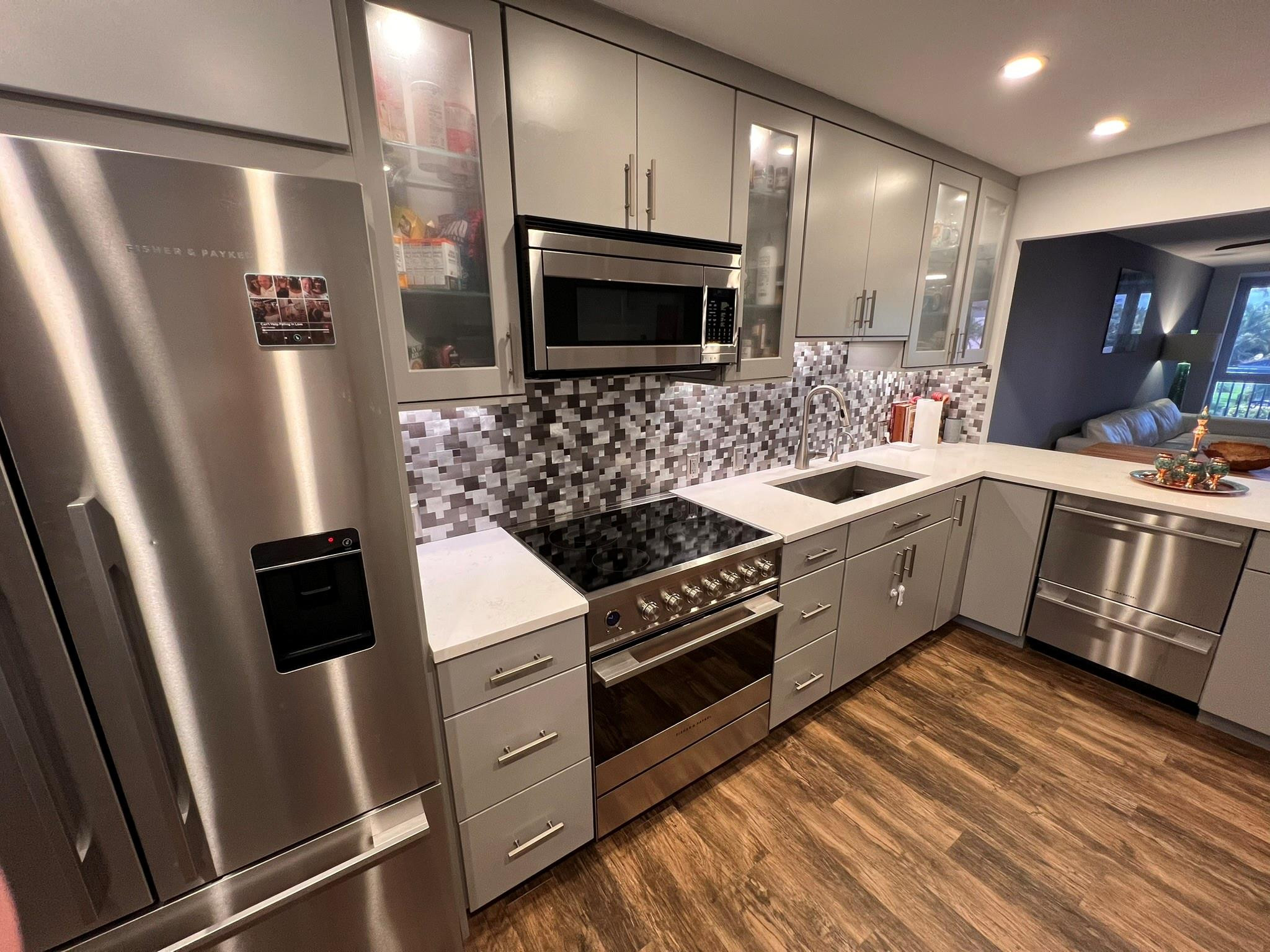 PALM-AIRE AT CORAL KEY GA - Residential Lease