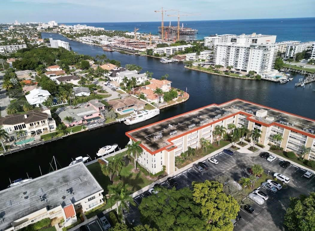 PALM-AIRE AT CORAL KEY GA - Residential Lease