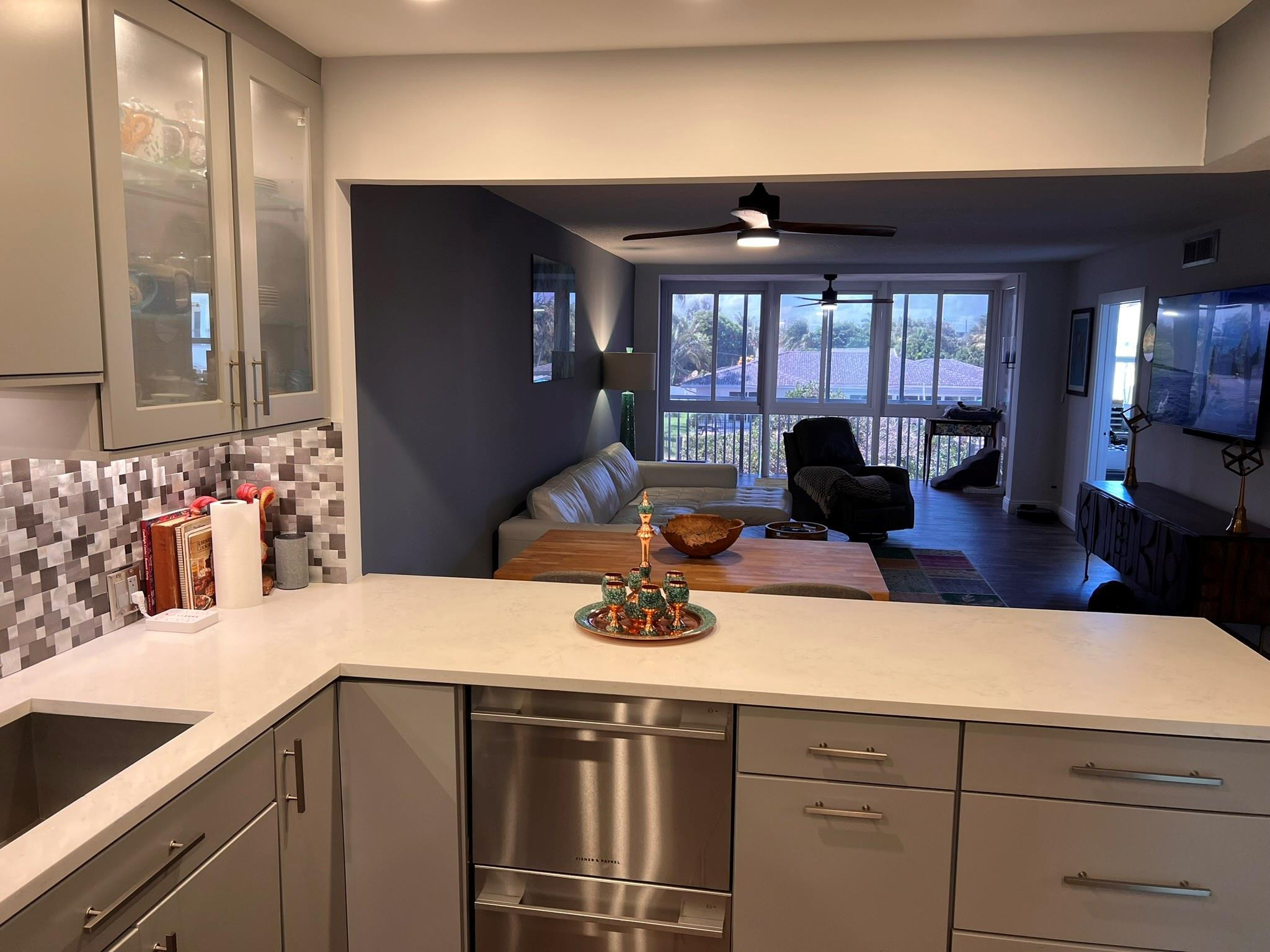 PALM-AIRE AT CORAL KEY GA - Residential Lease