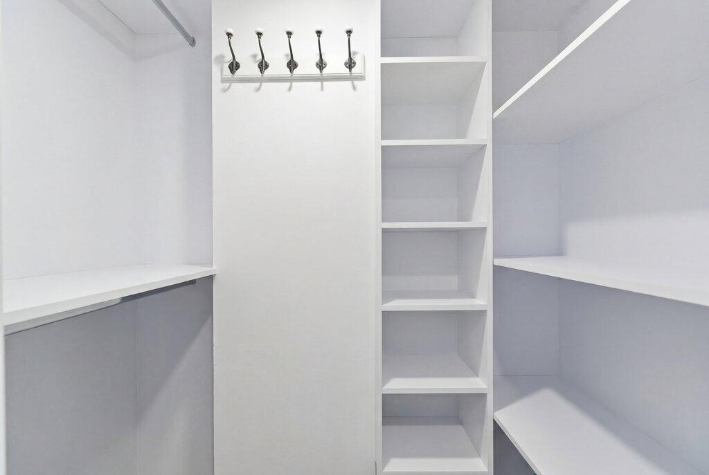 OCEANSIDE PLAZA CONDO - Residential