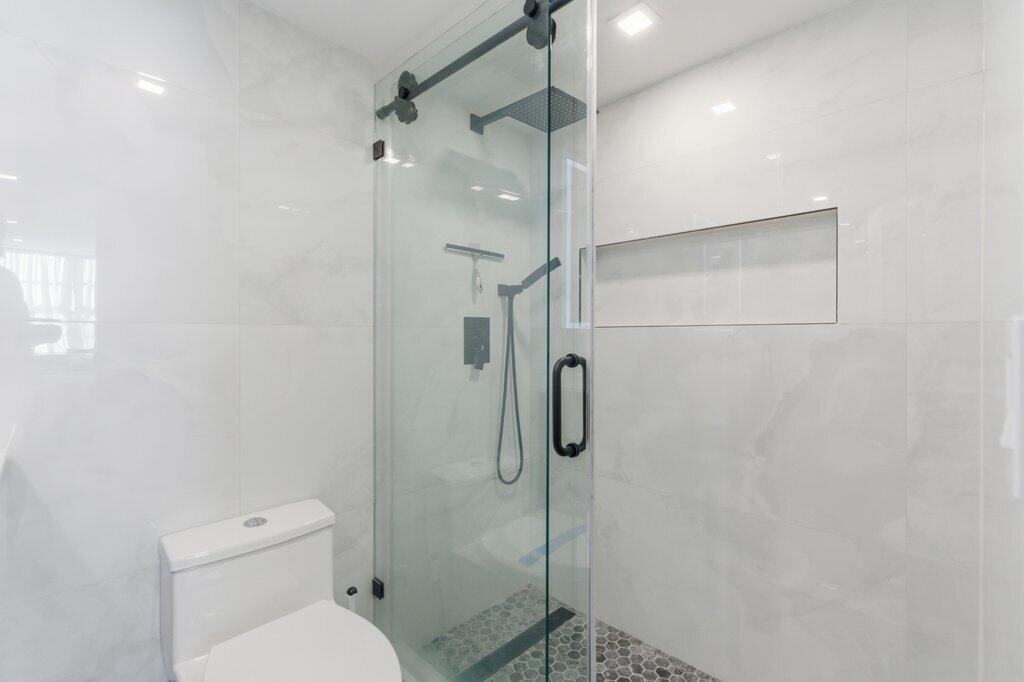 OCEANSIDE PLAZA CONDO - Residential