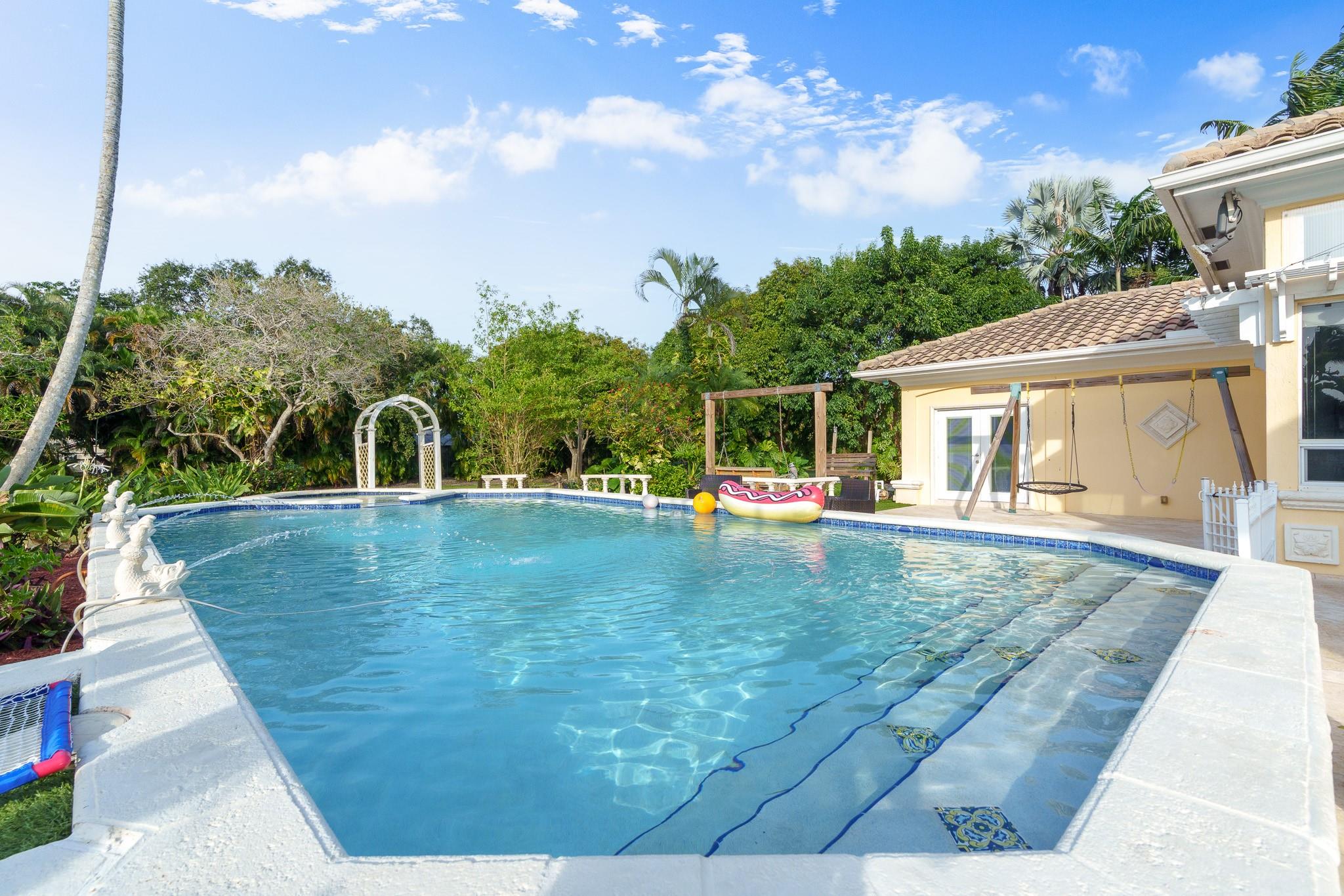 MC CALL NURSERY PLAT 1 - Residential