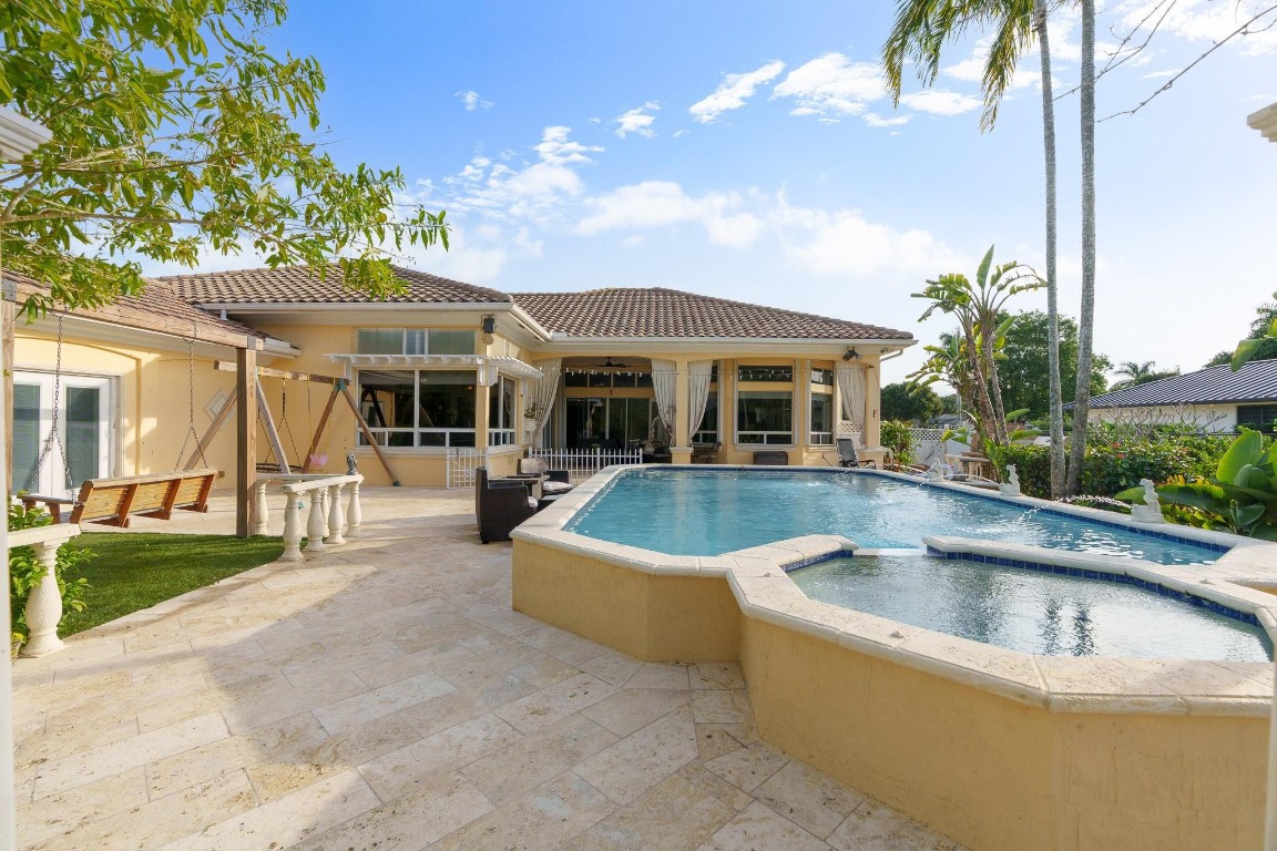 MC CALL NURSERY PLAT 1 - Residential