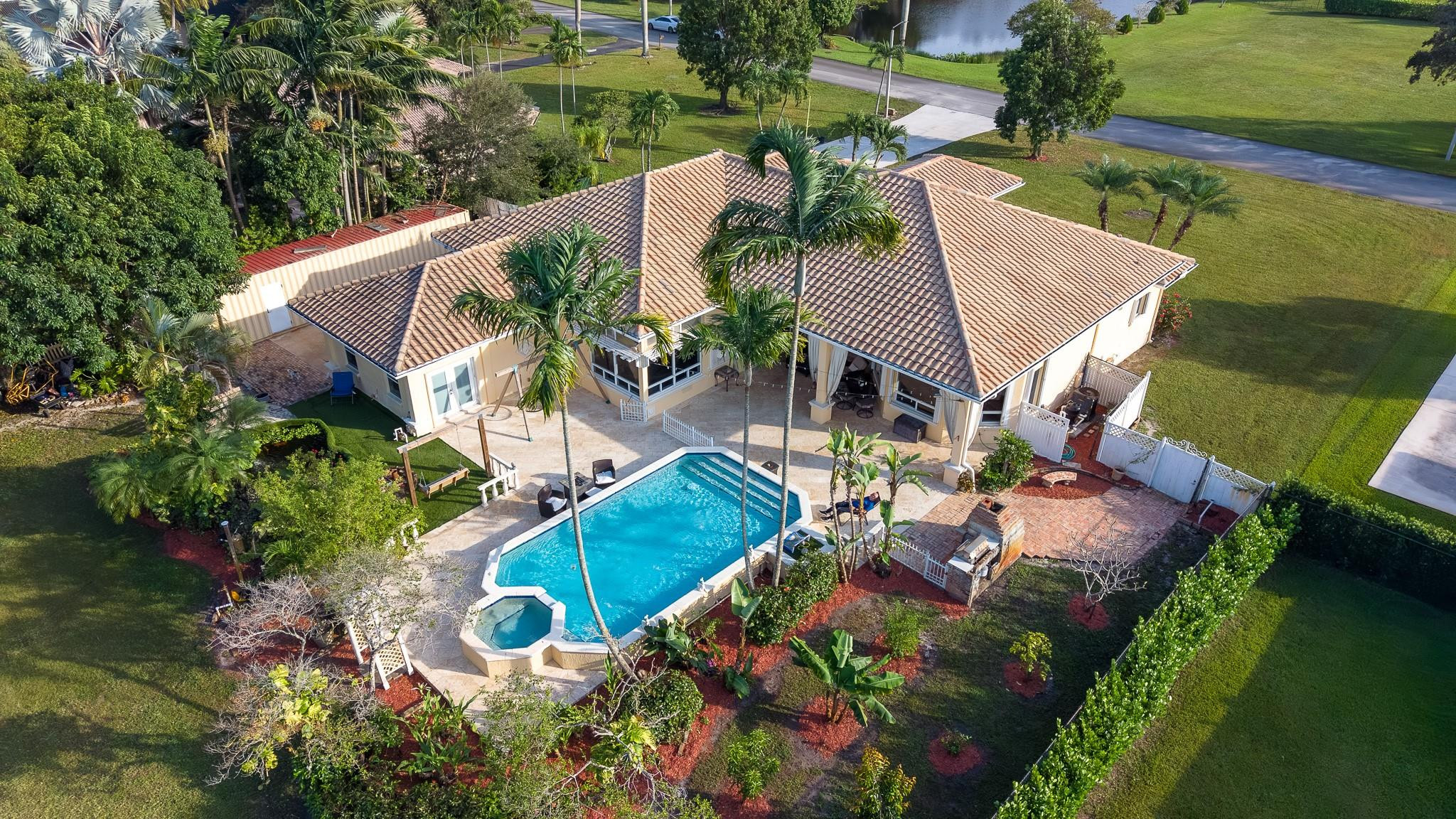 MC CALL NURSERY PLAT 1 - Residential