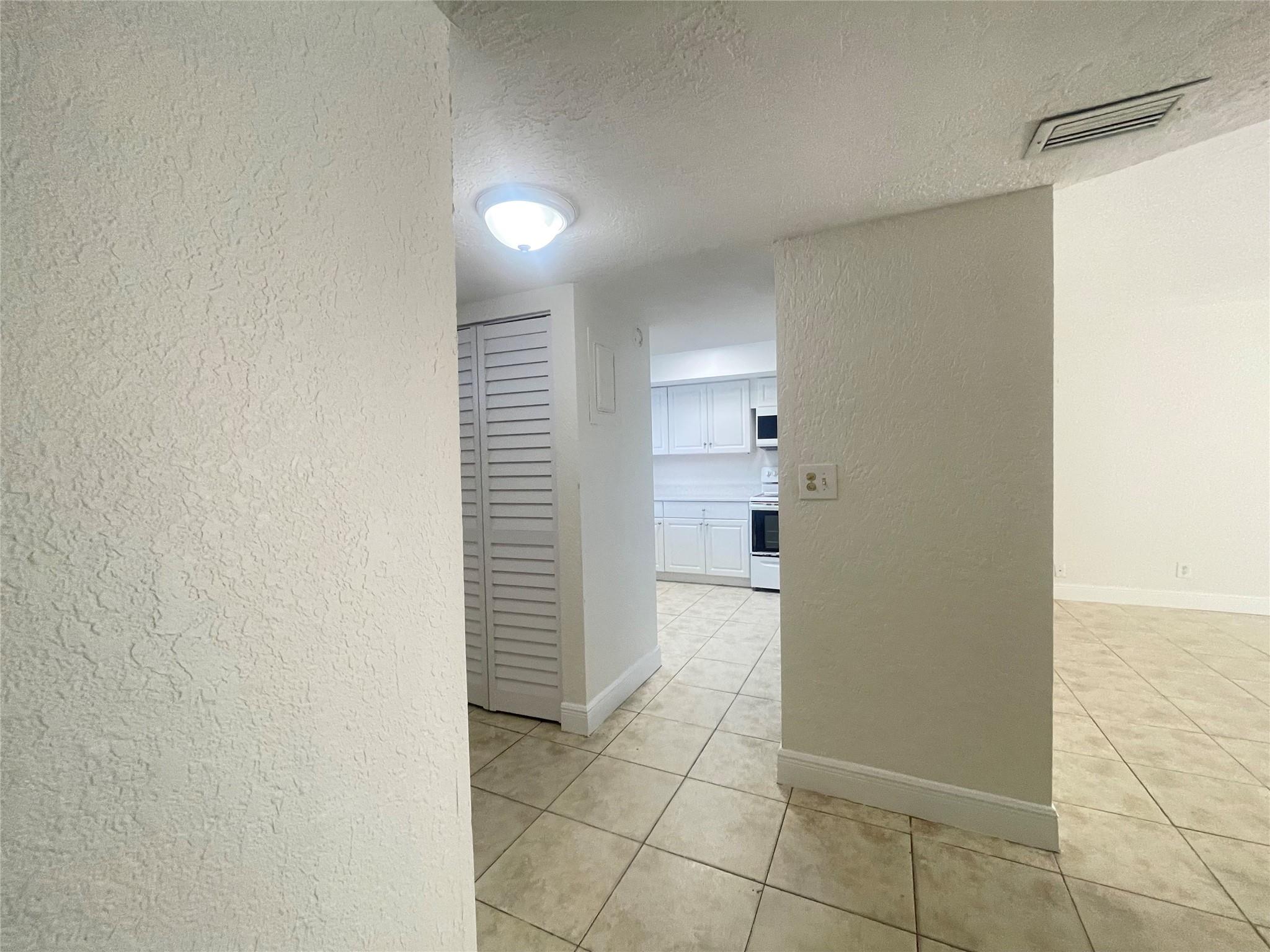 North Lauderdale Village - Residential Lease