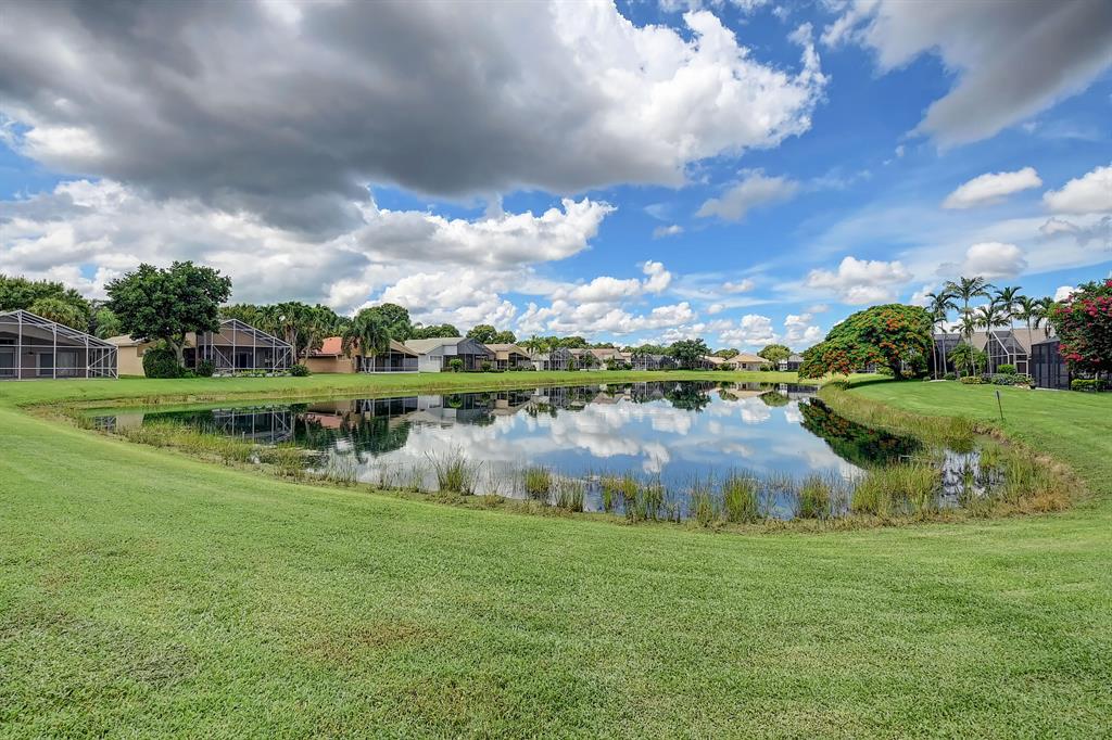 VALENCIA LAKES 3 - Residential