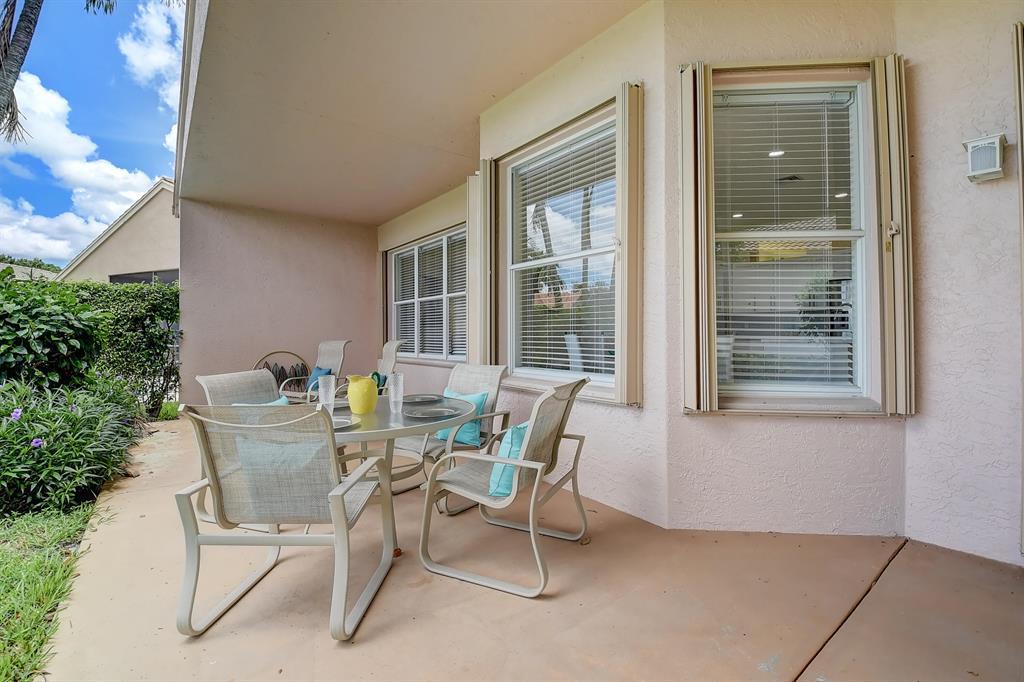 VALENCIA LAKES 3 - Residential