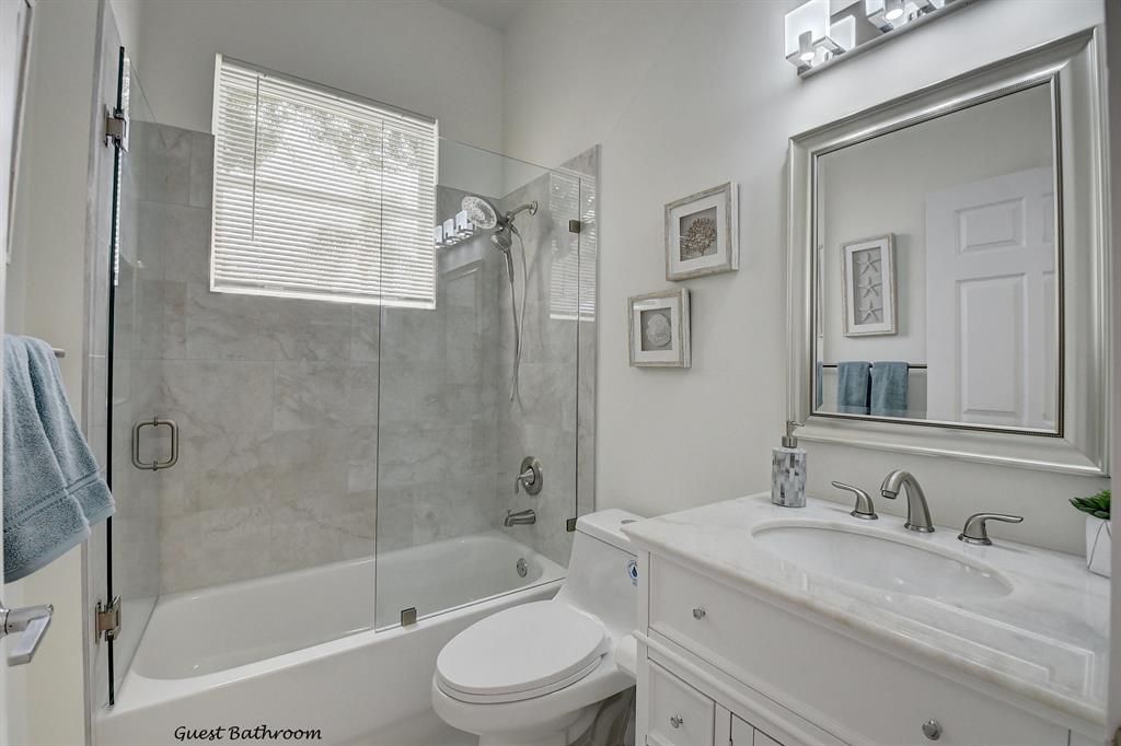 VALENCIA LAKES 3 - Residential