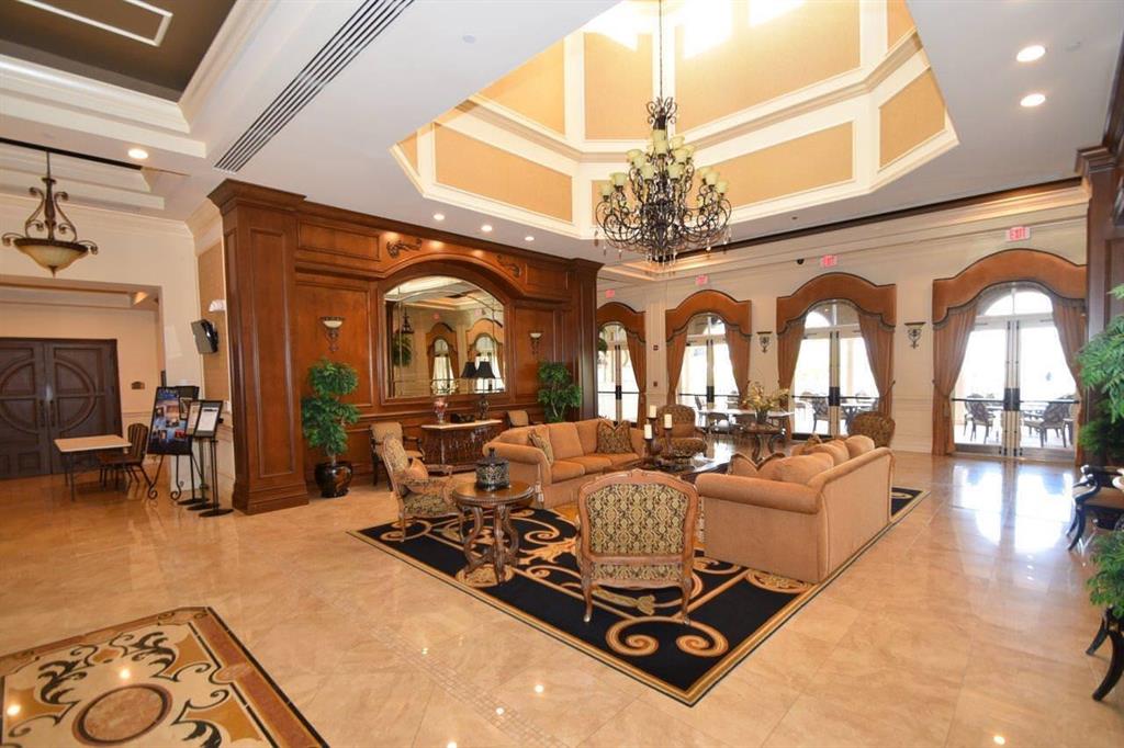 VALENCIA LAKES 3 - Residential