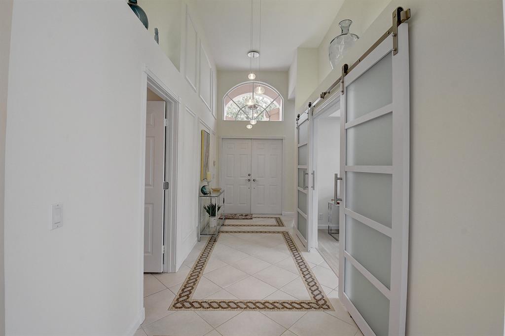 VALENCIA LAKES 3 - Residential