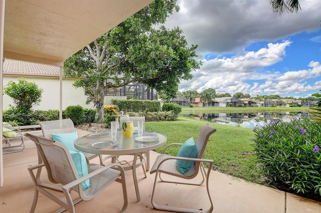 VALENCIA LAKES 3 - Residential