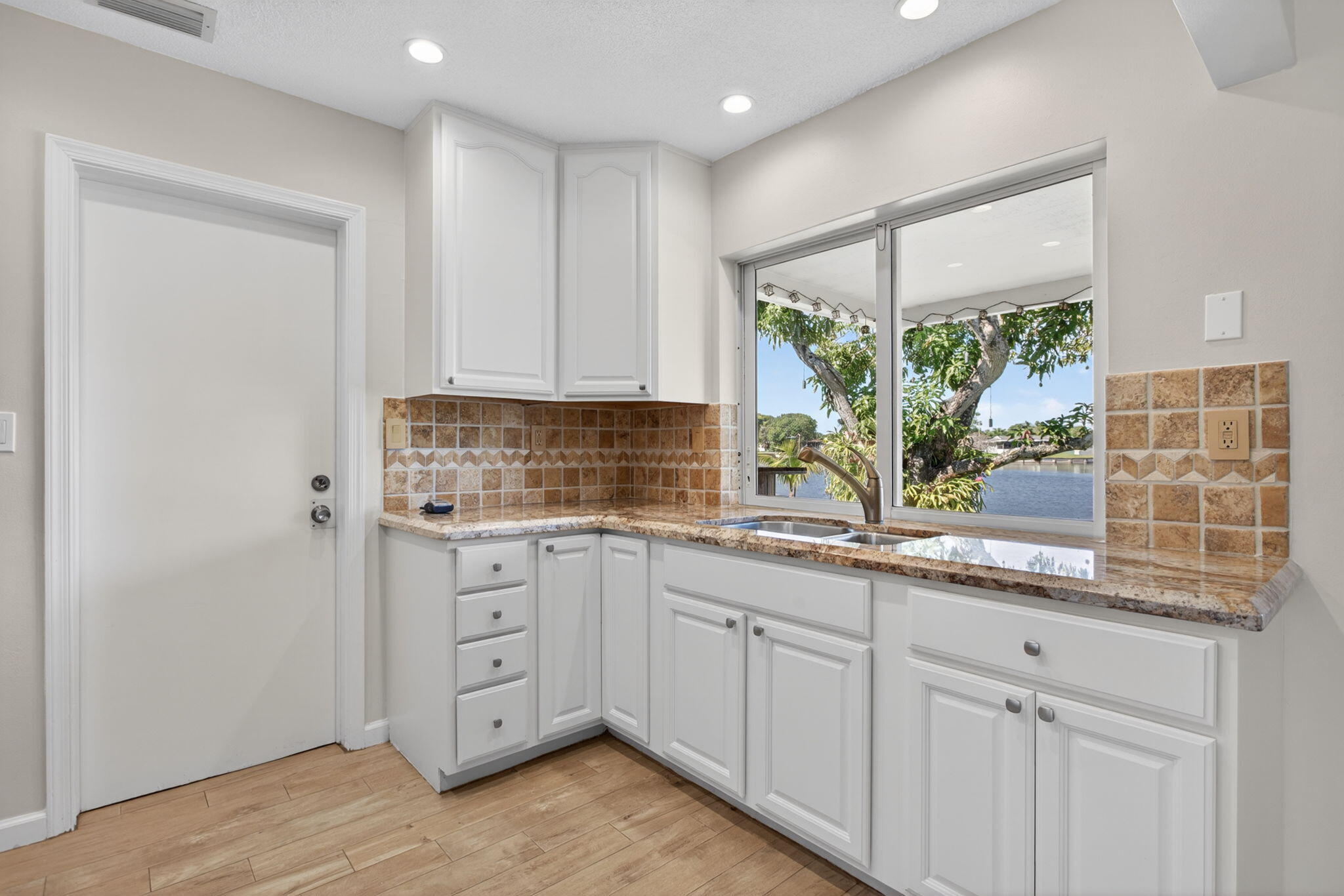 MAINLANDS OF TAMARAC LAKES - Residential