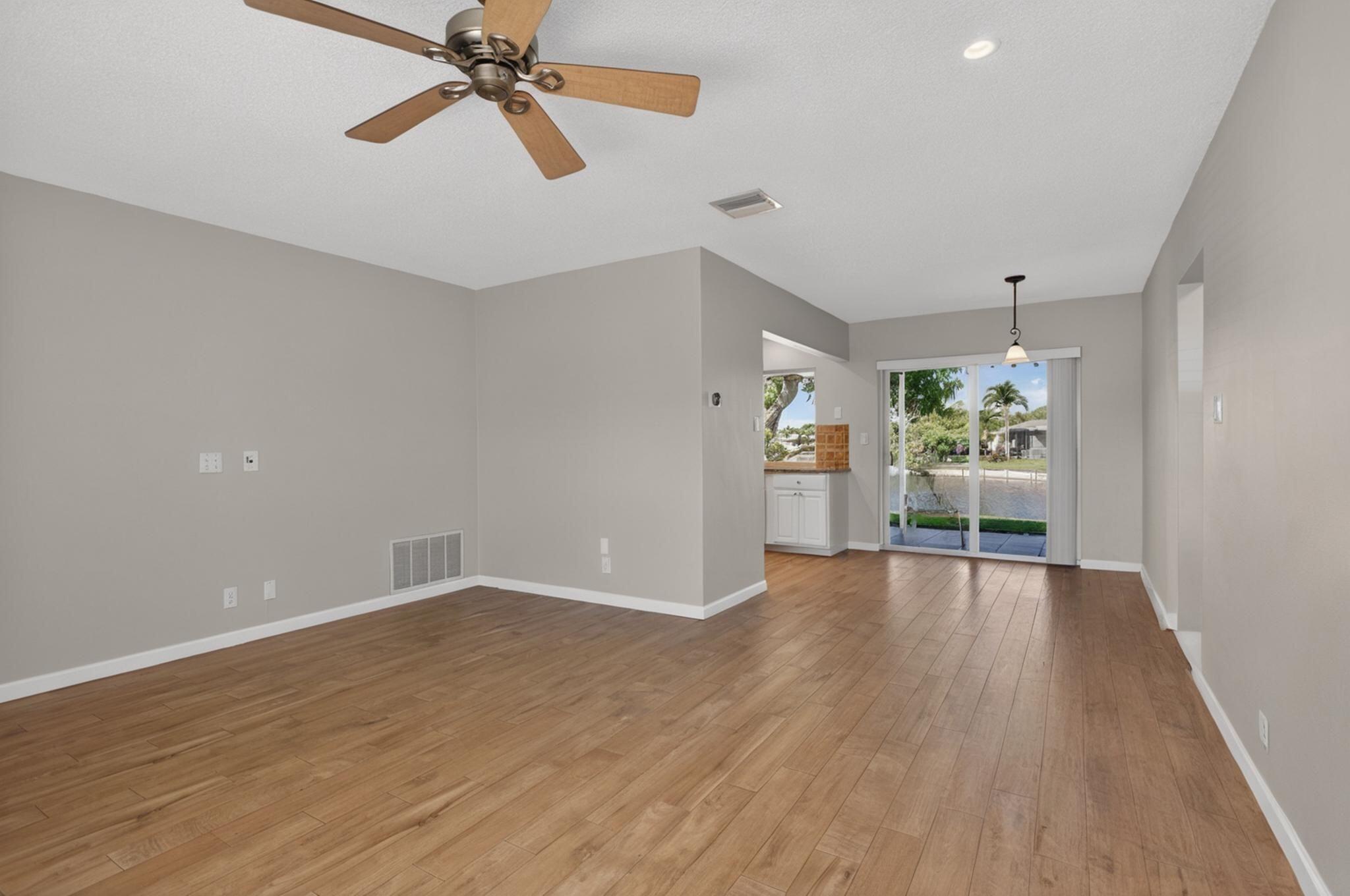 MAINLANDS OF TAMARAC LAKES - Residential