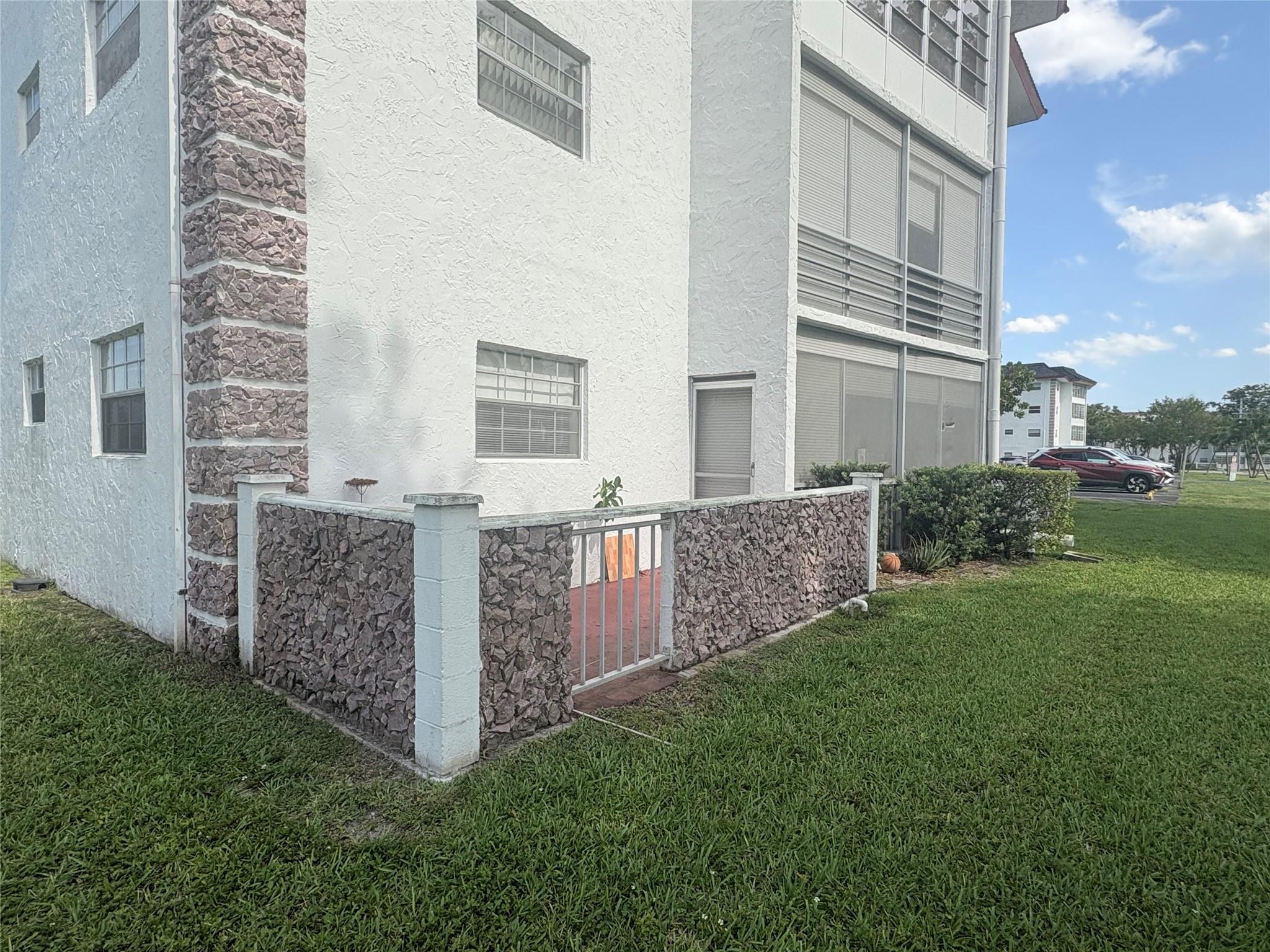4140 NW 44th Ave 116