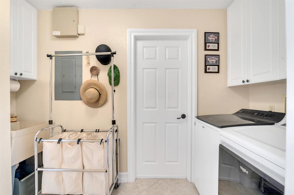 BOCA TEECA SEC 5 - Residential