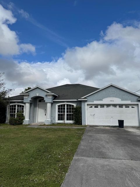 A home in Port St Lucie