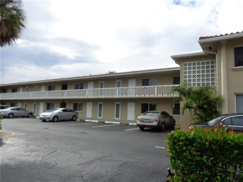 PRESIDENTIAL CONDO OF BRO - Residential Lease