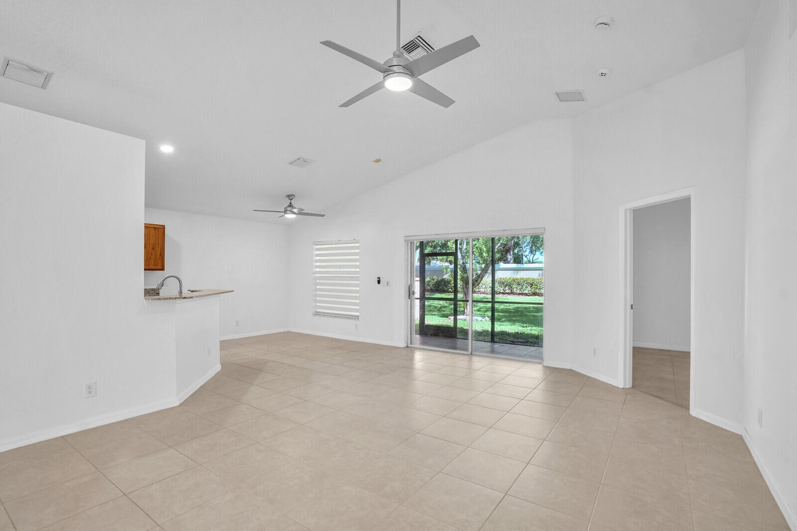 TUSCANY BAY - Residential