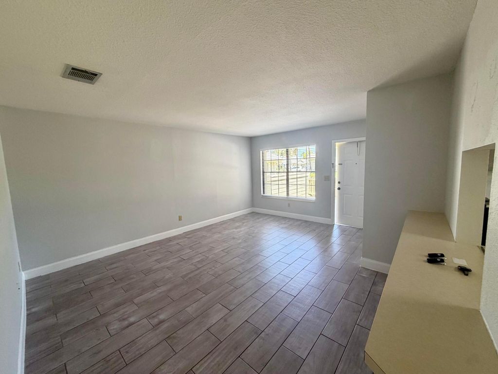 Photo of 1590 SE Dewberry Court, Port Saint Lucie, FL 34952 (MLS # B26022322)