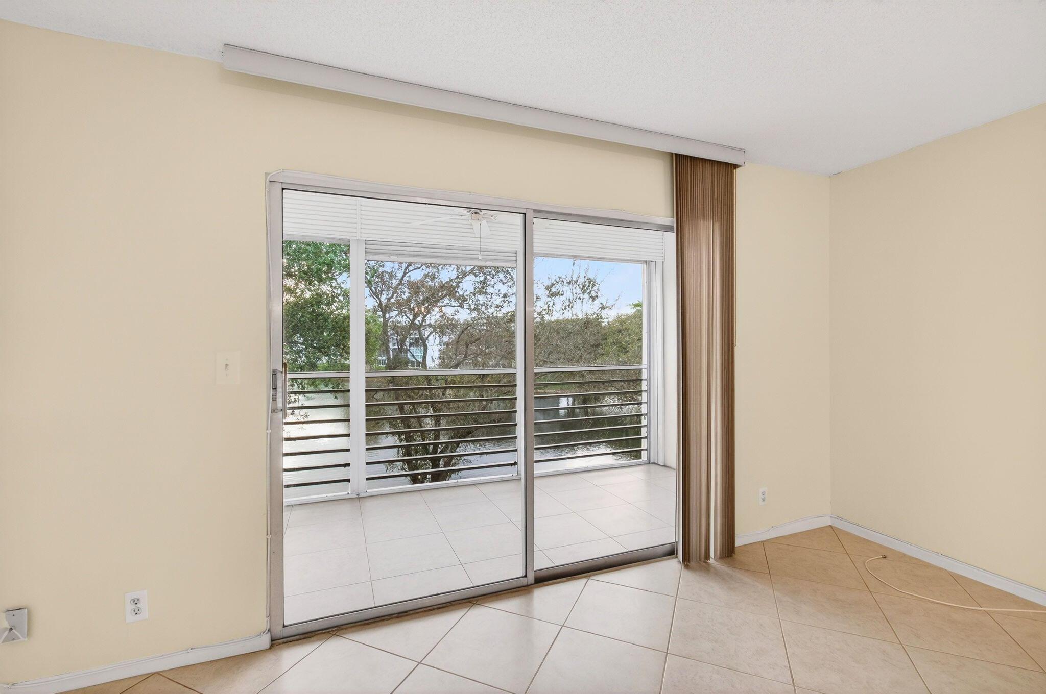 WYNMOOR - Residential