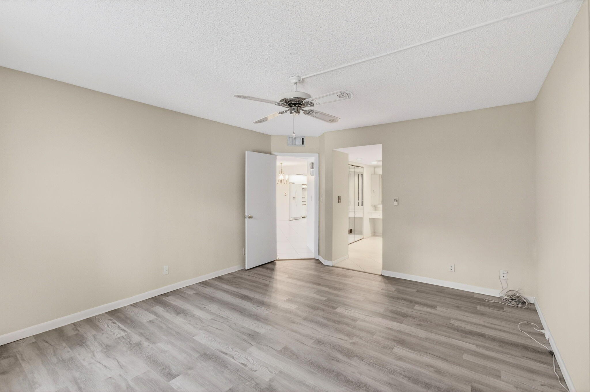 WYNMOOR - Residential