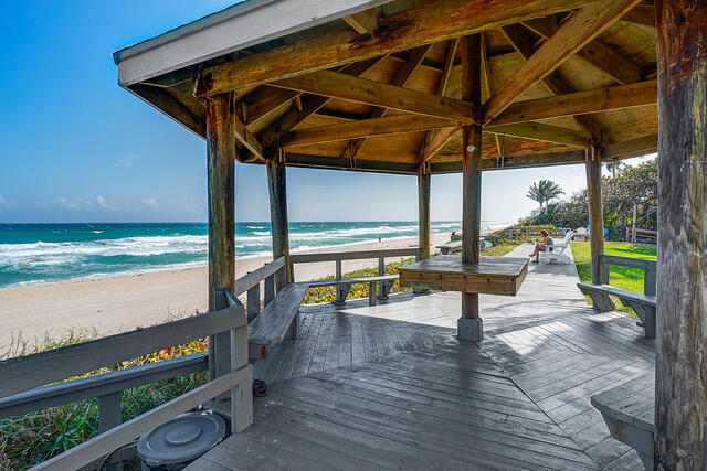 COLONIAL RIDGE CORP - Residential