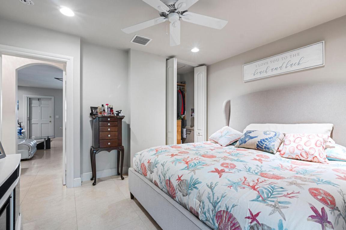 COLONIAL RIDGE CORP - Residential