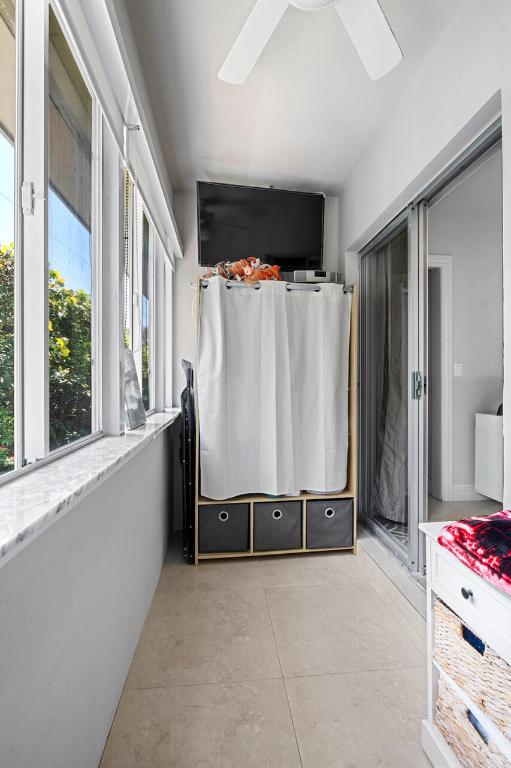 COLONIAL RIDGE CORP - Residential