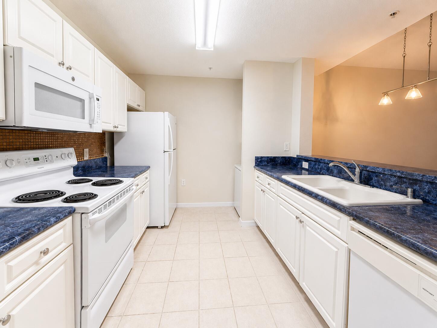 1200 Town Center Drive 206