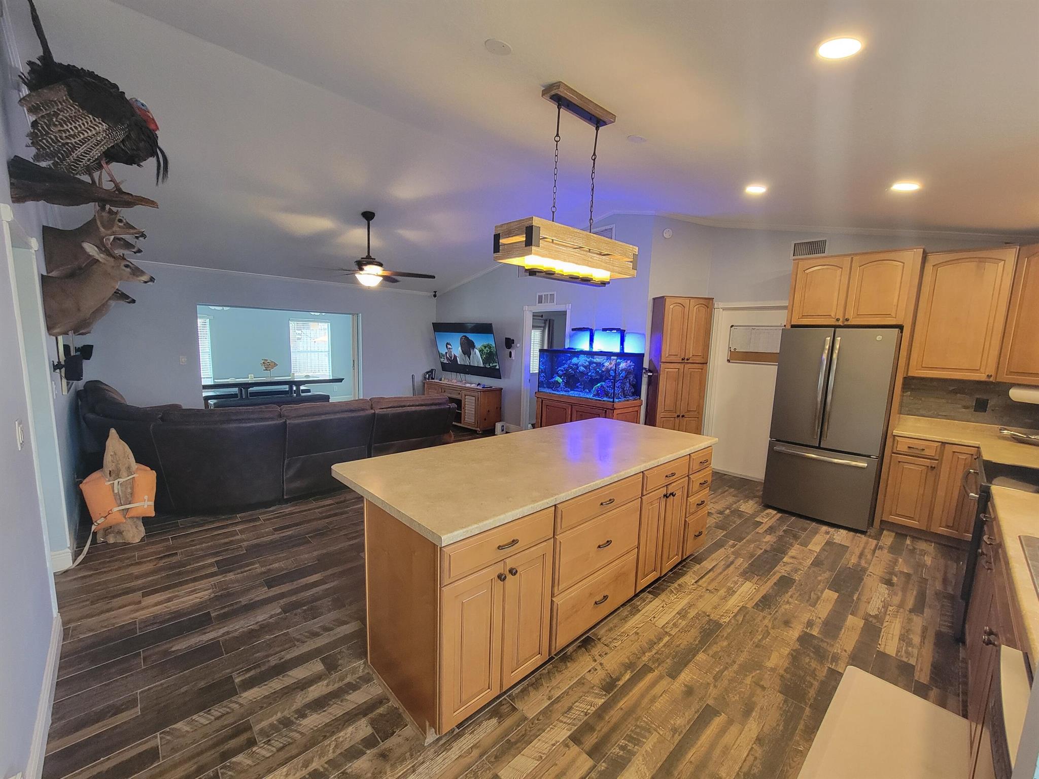 NORTH PALM BEACH HEIGHTS - Residential