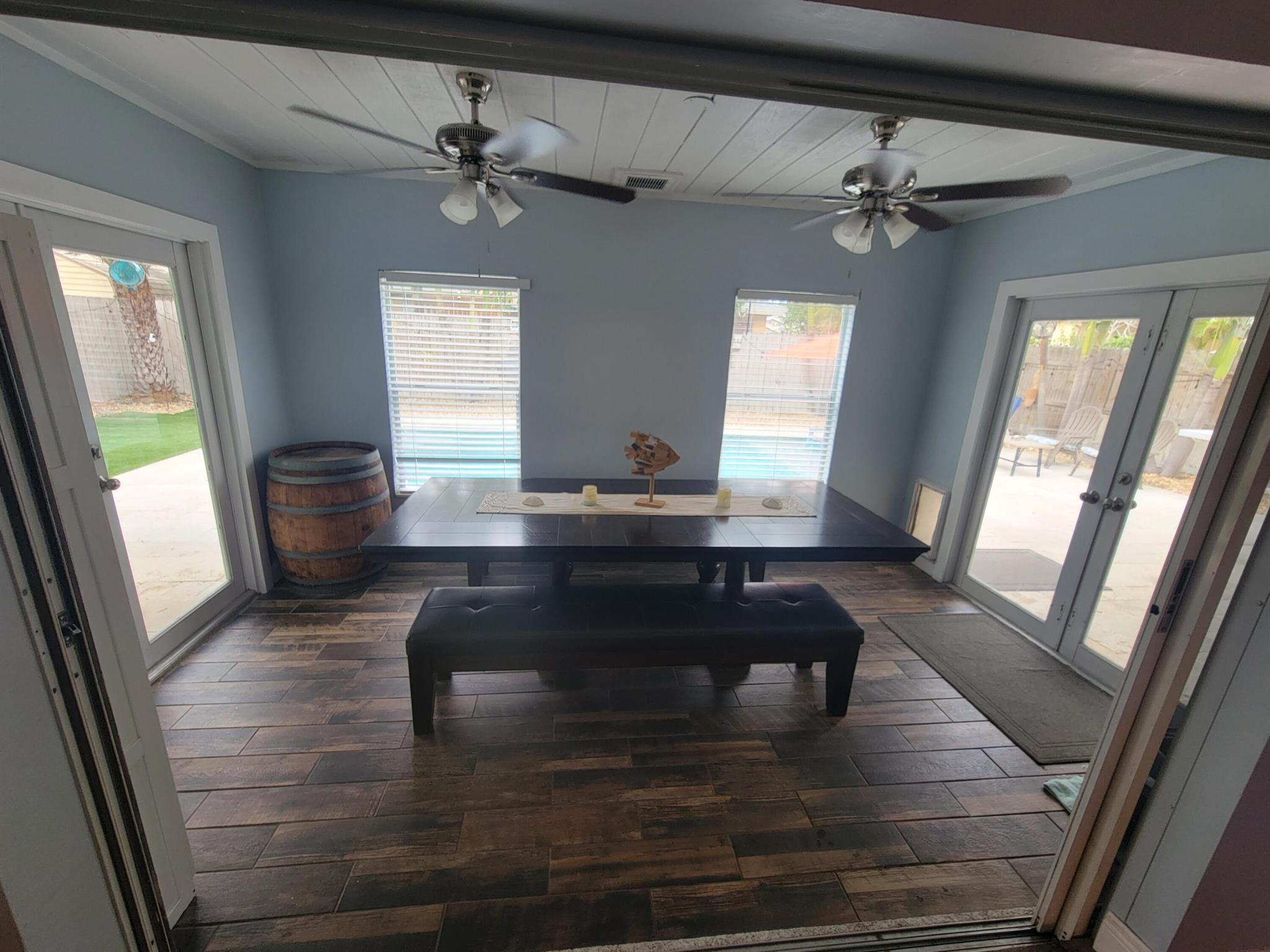 NORTH PALM BEACH HEIGHTS - Residential