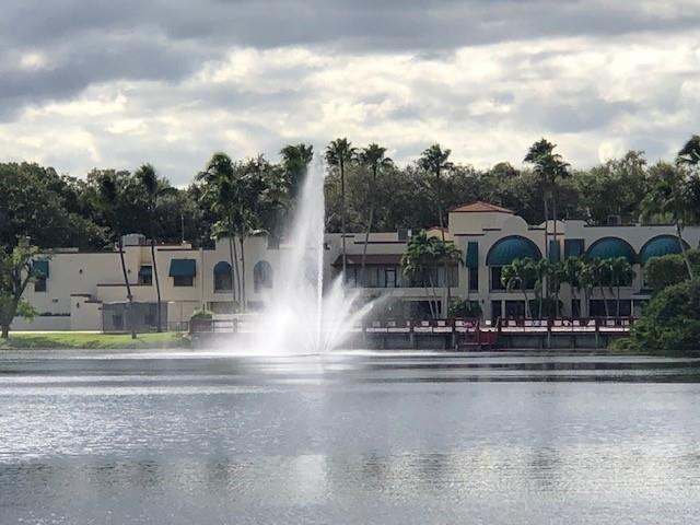 Live Oak Condominium - Residential