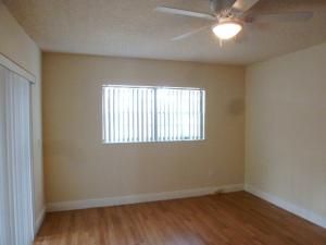 VILLAS OF SANDALFOOT - Residential