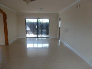 VILLAS OF SANDALFOOT - Residential